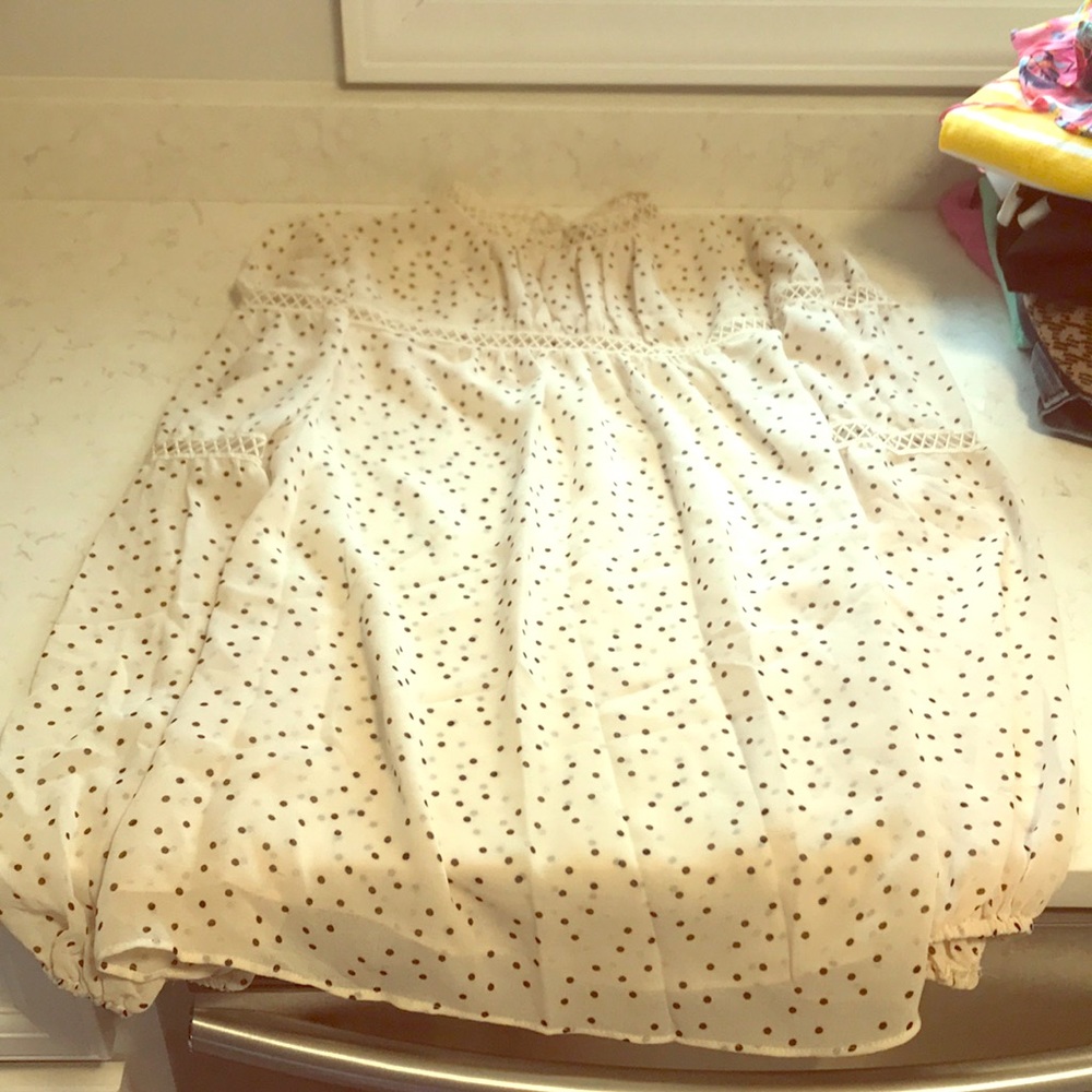 MAX STUDIO black polka dot long sleeve top